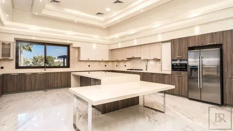 Contemporary Villa Marvelous views of Montgomerie golf course Sector L, 12 bedrooms in Emirates Hills - Dubai luxury for sale For Super Rich