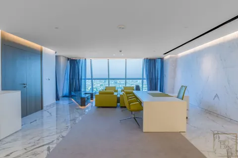 Luxury Penthouse Marina 23 Tower 360-degree views, 5 bedrooms in Dubai luxury for sale For Super Rich