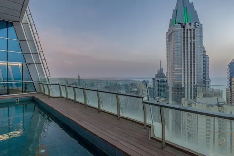 Luxury Penthouse Marina 23 Tower 360-degree views, 5 bedrooms in Dubai ads for sale For Super Rich