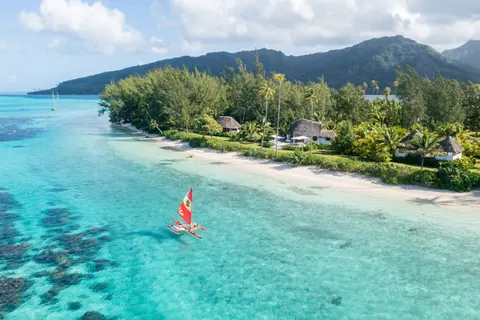Polynesia Private island Motu Nao Nao 2 beaches, one of which is over 800m long, 25ha, 3 Bungalows bedrooms in Tahiti Nao Nao rental For Super Rich