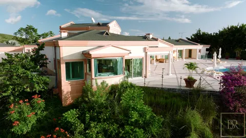 Premium Villa Panoramic View Edge of the cliff, 6 bedrooms in Tahiti expensive for sale For Super Rich