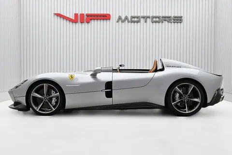 2021 Ferrari Monza SP1 Convertible for sale For Super Rich 2021 Ferrari Monza SP1 Convertible for sale For Super Rich