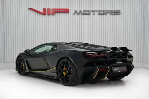 2026 Lamborghini REVUELTO UAE for sale For Super Rich