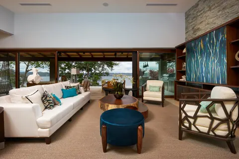 Luxury Villa oceanfront breathtaking panoramic views, 4 bedrooms in Peninsula Papagayo search for sale For Super Rich