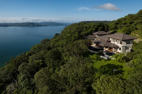 Luxury Villa oceanfront breathtaking panoramic views, 4 bedrooms in Peninsula Papagayo