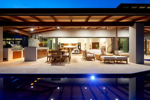 Luxury Villa oceanfront breathtaking panoramic views, 4 bedrooms in Peninsula Papagayo photo for sale For Super Rich
