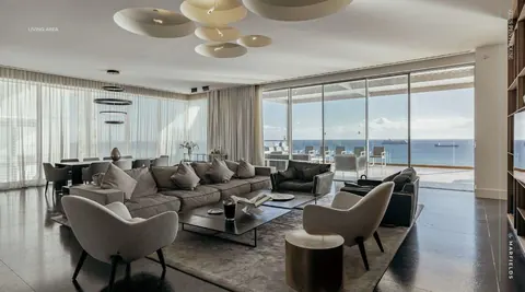 Luxury Apartment Sea View 17th floor, 4 bedrooms in Limassol Used for sale For Super Rich