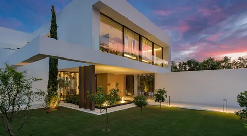 High-end Villa Elevator magnificent view, 5 bedrooms in The Golden Mile - Marbella properties for sale For Super Rich