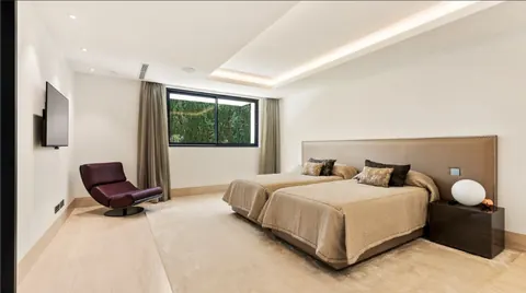 Modern Villa sea views from 3 levels rooftop swimming pool, 6 bedrooms in Sierra Blanca - Marbella ultra luxury for sale For Super Rich
