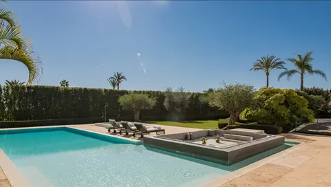 Modern Villa sea views from 3 levels rooftop swimming pool, 6 bedrooms in Sierra Blanca - Marbella photo for sale For Super Rich