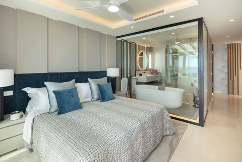 Modern Penthouse one-of-a-kind property on the Costa del So frontline, 6 bedrooms in The Golden Mile - Marbella price for sale For Super Rich
