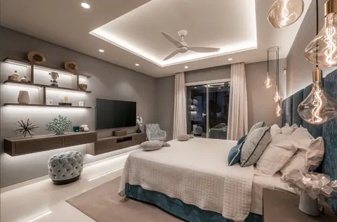 Modern Penthouse one-of-a-kind property on the Costa del So frontline, 6 bedrooms in The Golden Mile - Marbella photo for sale For Super Rich