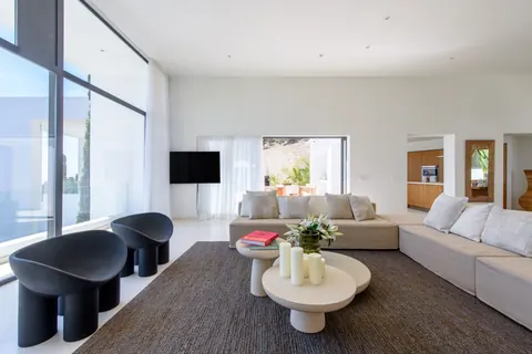 Modern Villa Ocean views minutes from the only golf course, 7 bedrooms in Santa Eulalia - Ibiza Classified ads for sale For Super Rich