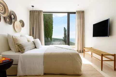 Modern Villa Ocean views minutes from the only golf course, 7 bedrooms in Santa Eulalia - Ibiza exclusive for sale For Super Rich