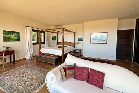 Mediterranean Colonial Villa Panoramic views of the sea & mountain chlorine pool and pond, 7 bedrooms in Santa Eulalia - Ibiza price for sale For Super Rich
