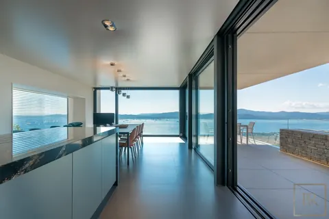 Contemporary Villa Overflowing infinity swimming pool Panoramic sea view, 5 bedrooms in Grimaud price for sale For Super Rich