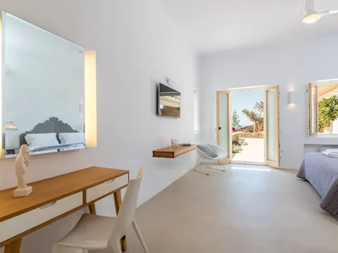Luxury Villa Sea View swimming pool, jacuzzi, 8 bedrooms in Mykonos price for sale For Super Rich