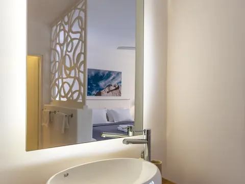Luxury Villa Sea View swimming pool, jacuzzi, 8 bedrooms in Mykonos luxury for sale For Super Rich