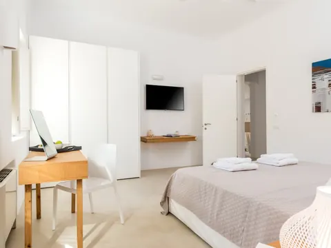 Luxury Villa Sea View swimming pool, jacuzzi, 8 bedrooms in Mykonos deal for sale For Super Rich