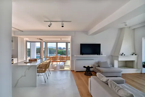 Elegant Villa Beach Front Panoramic sea view of Aegean, 5 bedrooms in Paros available rental For Super Rich