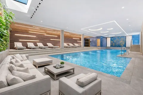 Luxury Villa Panoramic View, 6 bedrooms in Vienna buy for sale For Super Rich