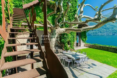 Luxury Villa La Filanda, breathtaking lakefront, pool and pier, 5 bedrooms in Brienno - Lake Como photo for sale For Super Rich