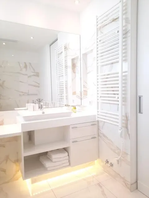 Luxury Hotel Panoramic View Sea View, 35 bedrooms in Zadar top for sale For Super Rich Luxury Hotel Panoramic View Sea View, 35 bedrooms in Zadar top for sale For Super Rich