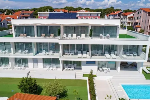Luxury Hotel Panoramic View Sea View, 35 bedrooms in Zadar Used for sale For Super Rich Luxury Hotel Panoramic View Sea View, 35 bedrooms in Zadar Used for sale For Super Rich