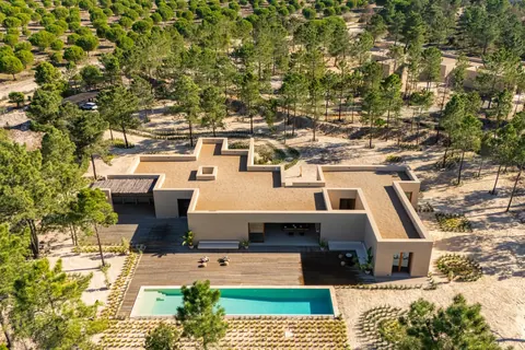 Architectural Villa near village of Melides, 6 bedrooms in Comporta - Portugal available for sale For Super Rich Architectural Villa near village of Melides, 6 bedrooms in Comporta - Portugal available for sale For Super Rich