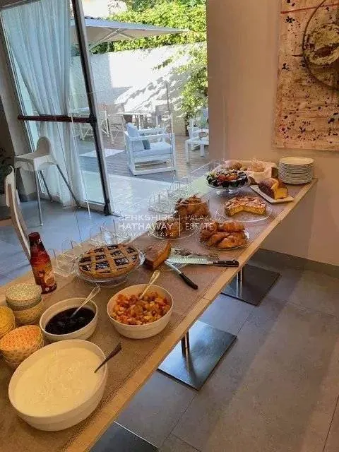 Premium Hotel heart of Marina di Pietrasanta, 26 bedrooms in Forte dei Marmi best for sale For Super Rich Premium Hotel heart of Marina di Pietrasanta, 26 bedrooms in Forte dei Marmi best for sale For Super Rich