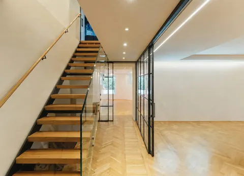 Historic Villa built 1892, Panoramic view, 7 bedrooms in Vienna luxury for sale For Super Rich