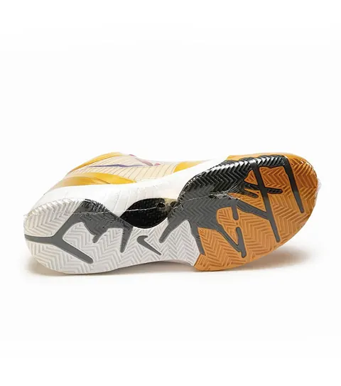 Kobe Bryant Signed Nike Sneakers Exclusive - Never Released Germany for sale For Super Rich