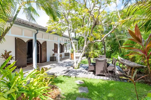 Luxury Villa Manoir de Lurin Sea view, 6 bedrooms in St Barth real estate for sale For Super Rich