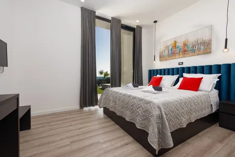 Luxury Villa Panoramic View Sea View, 12 bedrooms in Otok Pag Novalja top for sale For Super Rich