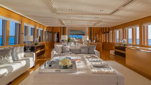 PALMER JOHNSON DB9 52.36 Meters celebrity charter rental For Super Rich