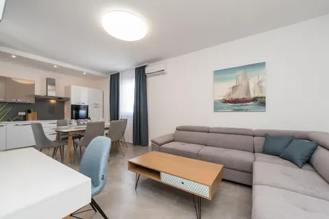 Modern Villa Sea View swimming pool, 3 bedrooms in Zadar Vir top for sale For Super Rich