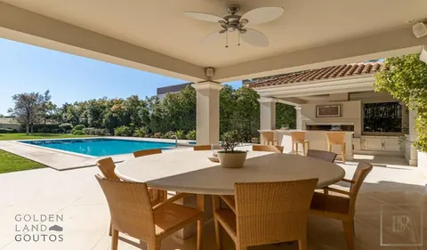 Premium Villa Nice Garden & Pool, 9 bedrooms in Athens photo for sale For Super Rich Premium Villa Nice Garden & Pool, 9 bedrooms in Athens photo for sale For Super Rich