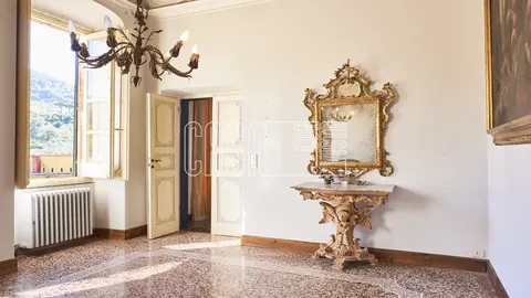 Century Villa Panoramic View Buit in 1800, 10 bedrooms in Lerici top for sale For Super Rich