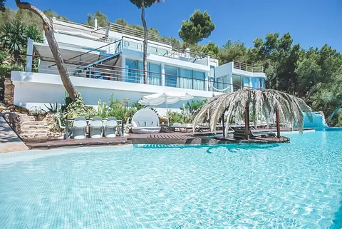 Modern Minimalist Villa 180º panoramic views Nice swimming pool, 8 bedrooms in San José - Ibiza
