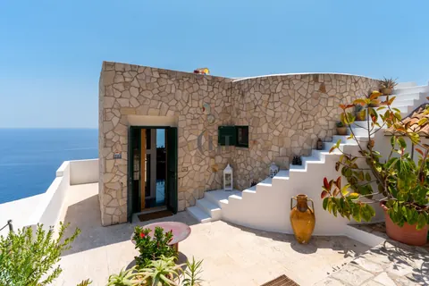 High-end Villa Sea front magnificent landscape, 5 bedrooms in Gagliano del Capo - Apulia EA00006 for sale For Super Rich
