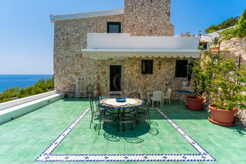 High-end Villa Sea front magnificent landscape, 5 bedrooms in Gagliano del Capo - Apulia best for sale For Super Rich