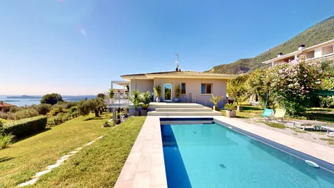 Modern Villa Breathtaking view of the lake Swimming pool, 4 bedrooms in Toscolano Maderno - Lake Garda