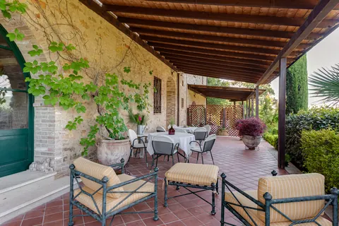 Country Ranch/Farm nestled in the hills swimming pool, 20 bedrooms in Casole D'elsa - Tuscasny search for sale For Super Rich
