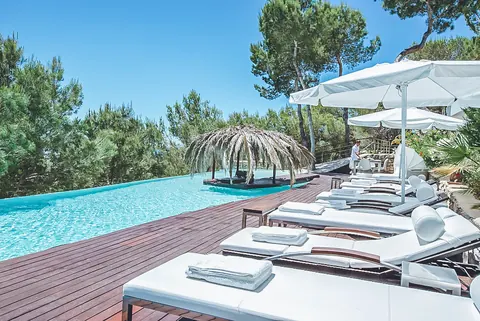 Modern Minimalist Villa 180º panoramic views Nice swimming pool, 8 bedrooms in San José - Ibiza Used for sale For Super Rich