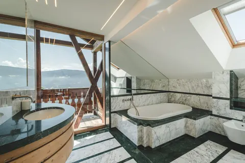 Luxury Villa Panoramic View with Mountain View, 4 bedrooms in Terenten South Tyrol exclusive for sale For Super Rich