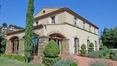 Elegant Villa Panoramic View Gulf of Poets view, 5 bedrooms in Lerici available for sale For Super Rich