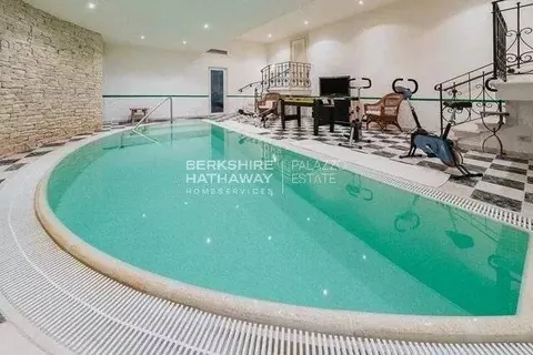 Luxury Villa Mountain View, indoor swimming pool, 7 bedrooms in Cortina d'Ampezzo IVE1373 for sale For Super Rich