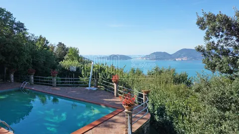 Luxury Villa Panoramic View Sea View, 6 bedrooms in Lerici real estate for sale For Super Rich