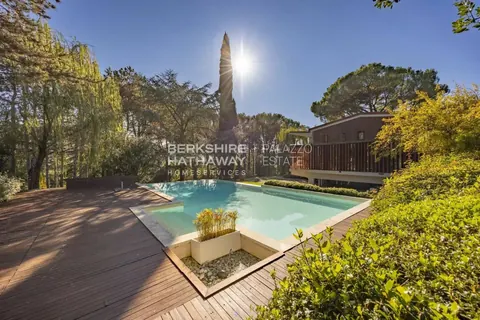 Architectural Villa  large swimming pool, 6 bedrooms in Florence