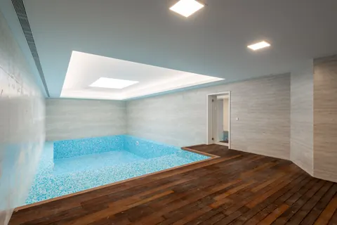 Century House City View Indoor pool, 6 bedrooms in Cedofeita - Porto available for sale For Super Rich